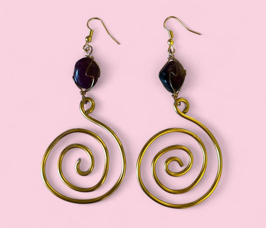 Bíseach óir mhór🌀