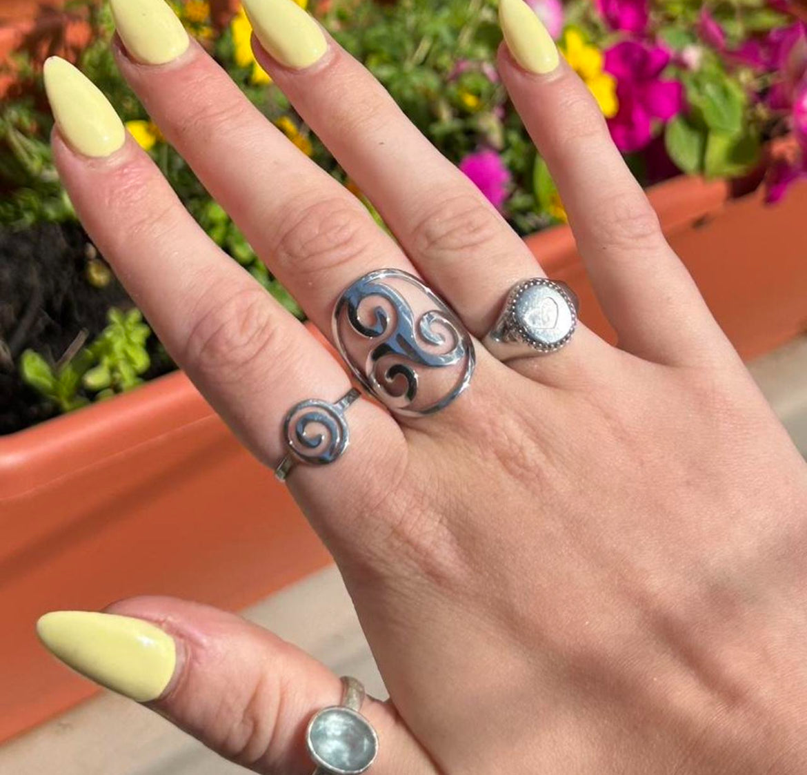 Fáinne Triskelion Airigid